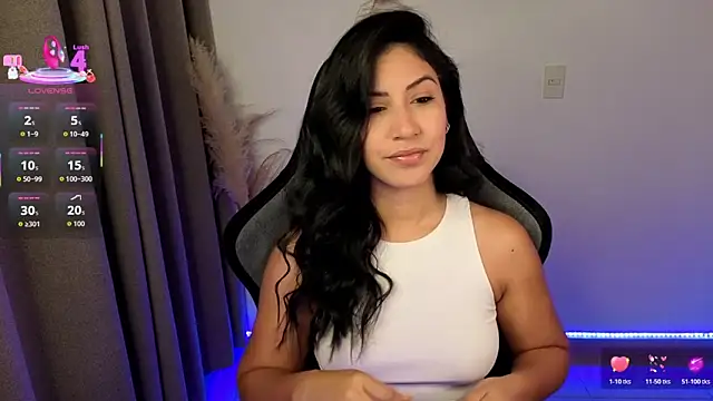 chloebum  online show from 05/19/26, 11:06