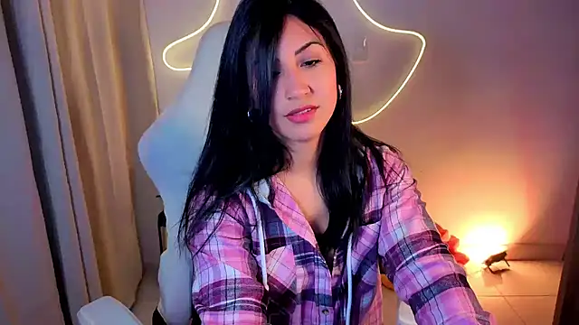 chloebum  online show from 01/16/26, 11:14
