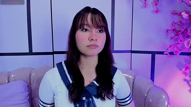 lovequinn mjs online show from 12/16/25, 08:13