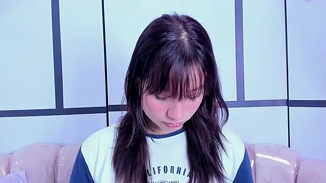 lovequinn mjs online show from 12/19/25, 08:00