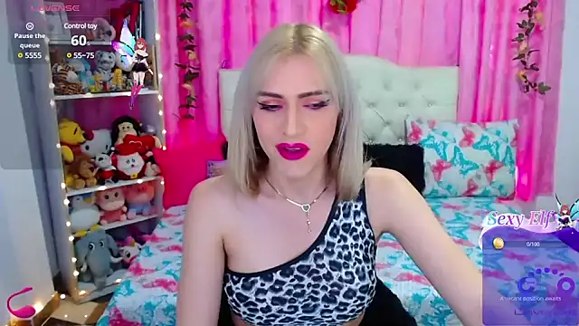 Snapshot of golden_girl01 chatting on 02/06/25, 05:40 golden girl01 online show from 02/06/25, 05:40