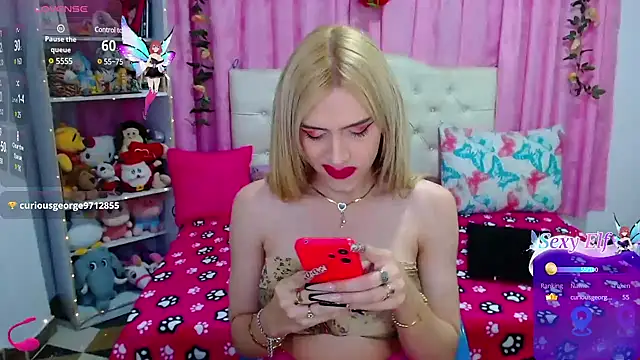 Snapshot of golden_girl01 chatting on 02/02/25, 01:55 golden girl01 online show from 02/02/25, 01:55
