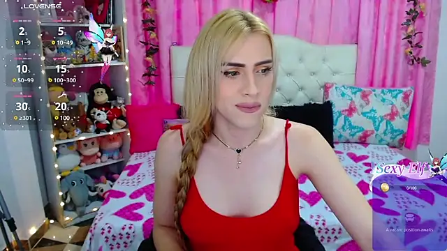 Snapshot of golden_girl01 chatting on 02/20/25, 06:03 golden girl01 online show from 02/20/25, 06:03
