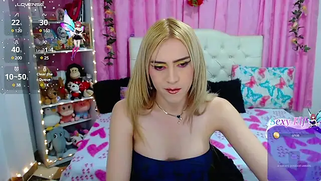 Snapshot of golden_girl01 chatting on 02/25/25, 06:33 golden girl01 online show from 02/25/25, 06:33