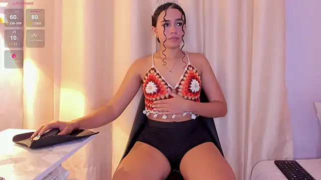 Sisi fun online show from 02/06/26, 07:10