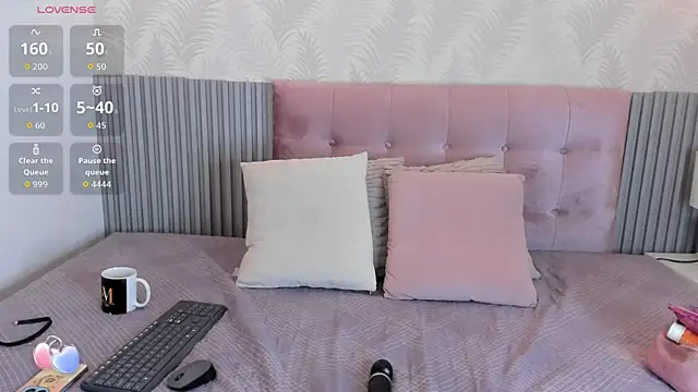 Sisi fun online show from 05/15/26, 12:58