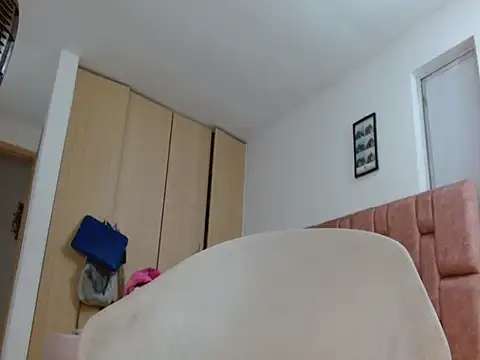 vanessa hot69  online show from 02/03/26, 06:51