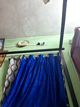 Mr-Mrs-couple online show from 12/20/25, 06:11