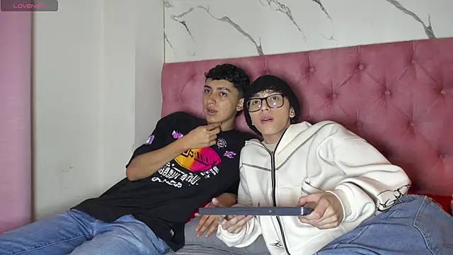 double temptation2 online show from 12/18/25, 08:01