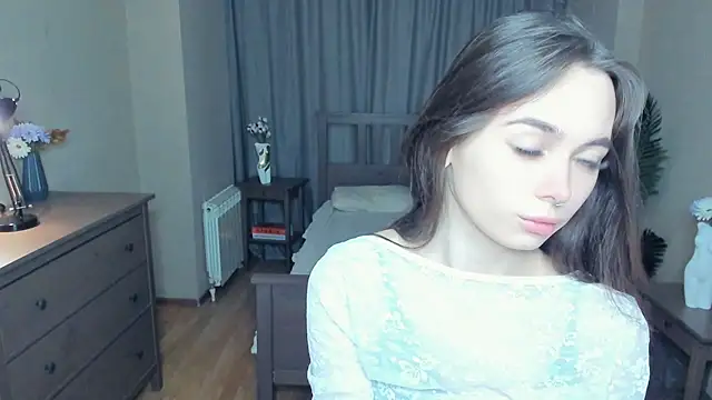 YvonneRobes online show from 02/19/26, 07:11