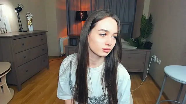 YvonneRobes online show from 01/07/26, 07:30