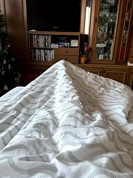 Snapshot of csikar chatting on 01/11/26, 06:42 csikar online show from 01/11/26, 06:42