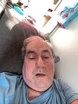 Snapshot of csikar chatting on 01/19/26, 07:56 csikar online show from 01/19/26, 07:56