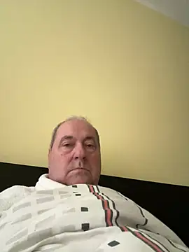 csikar online show from 05/11/26, 04:47