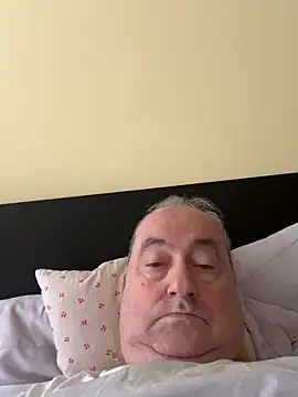 csikar online show from 04/14/26, 06:51