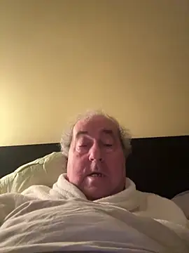 Snapshot of csikar chatting on 02/11/26, 05:40 csikar online show from 02/11/26, 05:40