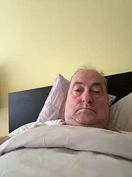 csikar online show from 04/15/26, 05:46