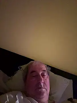 Snapshot of csikar chatting on 01/12/26, 09:31 csikar online show from 01/12/26, 09:31