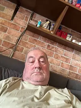 csikar online show from 04/19/26, 12:06