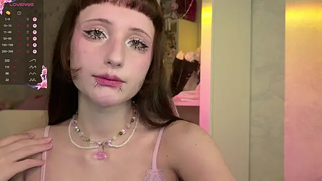 MiraJades online show from 03/29/26, 10:33