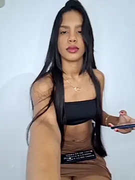 Snapshot of meenina_veneno chatting on 02/13/26, 12:43 meenina veneno online show from 02/13/26, 12:43