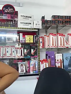 lunaluxury22 online show from 03/07/26, 01:27