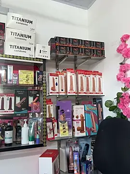 lunaluxury22 online show from 02/03/26, 01:27