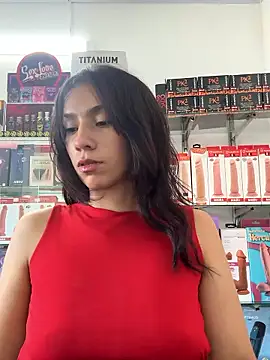 lunaluxury22 online show from 01/13/26, 08:46