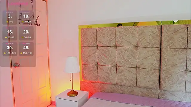 Snapshot of AlexiaClark7 chatting on 02/12/26, 07:46 AlexiaClark7 online show from 02/12/26, 07:46