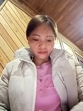 Phyya K2 online show from 12/18/25, 10:24