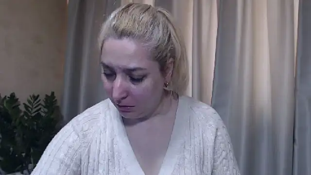 sweetpussy13 online show from 04/04/26, 06:09