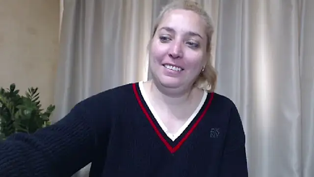 sweetpussy13 online show from 05/15/26, 07:06