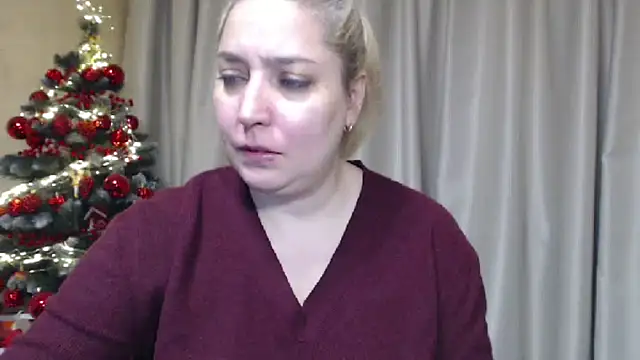 Snapshot of sweetpussy13 chatting on 01/10/26, 06:42 sweetpussy13 online show from 01/10/26, 06:42