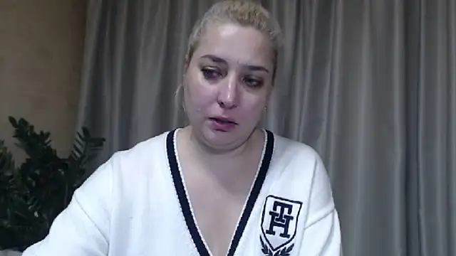 sweetpussy13 online show from 11/22/25, 08:46