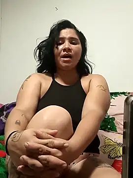 Snapshot of ChelyChely24_SATAN chatting on 12/17/25, 10:48 ChelyChely24 SATAN online show from 12/17/25, 10:48