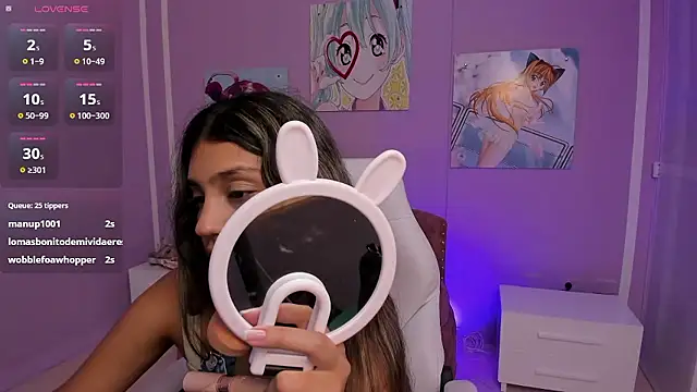 Snapshot of aniie_princess_18 chatting on 01/14/26, 10:30 aniie princess 18 online show from 01/14/26, 10:30