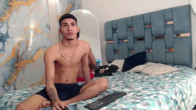 DIAMOND BLACKS online show from 04/11/26, 07:45