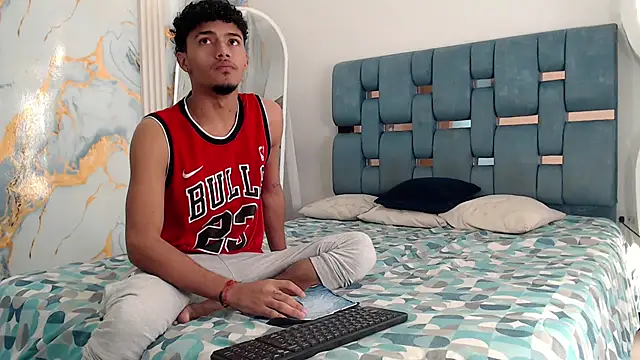 DIAMOND BLACKS online show from 04/16/26, 07:20