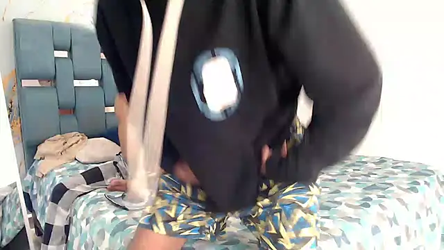 DIAMOND BLACKS online show from 04/10/26, 07:37