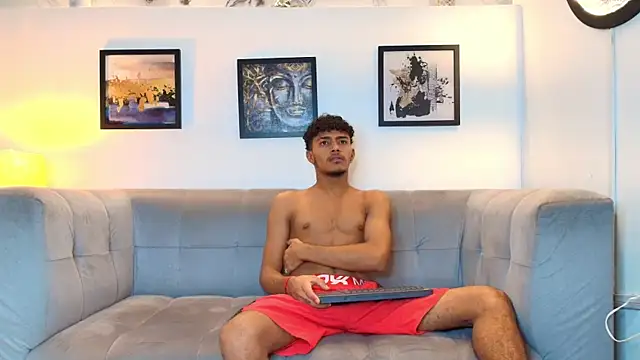 DIAMOND BLACKS online show from 02/26/26, 07:41