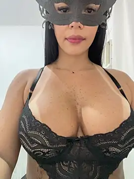 Snapshot of Anna2026_ chatting on 02/18/26, 01:36 Anna2026 online show from 02/18/26, 01:36