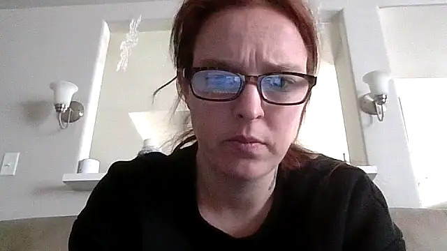 Snapshot of redremmi chatting on 02/28/26, 04:39 redremmi online show from 02/28/26, 04:39