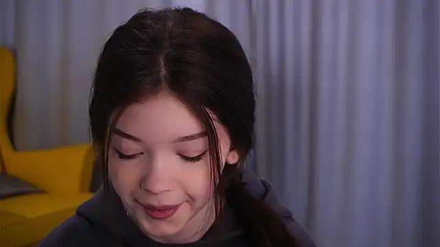 JanethLevine online show from 12/14/25, 07:36