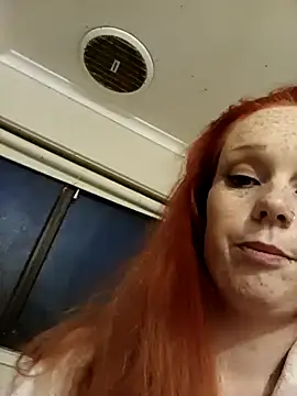 Snapshot of Niudla chatting on 12/16/25, 06:23 Niudla online show from 12/16/25, 06:23