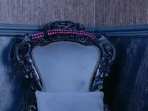 IsabelaConte online show from 01/18/26, 09:02