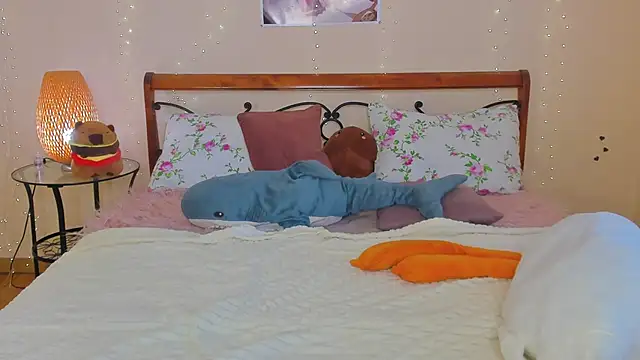 miya soft online show from 05/16/26, 01:26
