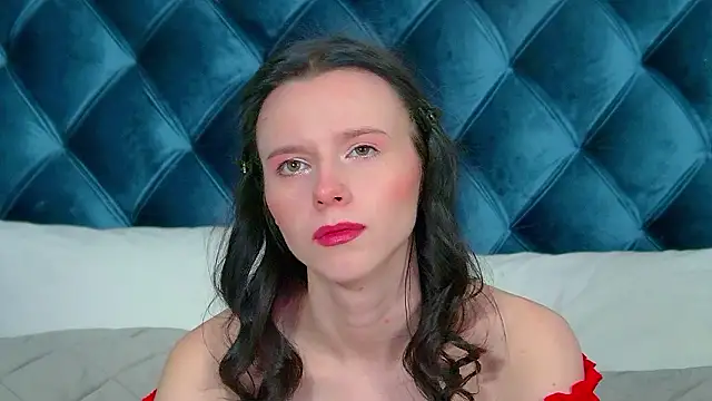 ArinaKubrick online show from 01/13/26, 04:22