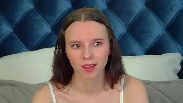 ArinaKubrick online show from 02/24/26, 04:41