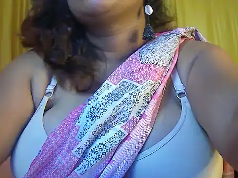 MISTI KOLK online show from 04/10/26, 07:15