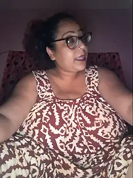 MISTI KOLK online show from 07/15/26, 06:15